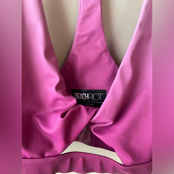 Beach riot sports bra size large - Picture 2 of 4